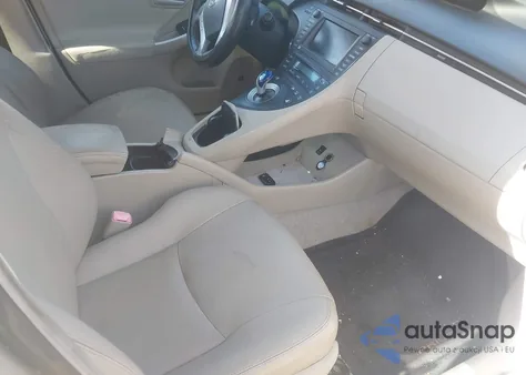 2010 Toyota Prius Iv z USA, uszkodzony, nr VIN JTDKN3DU9A0156113